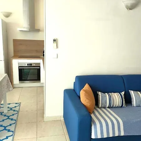 Grand F2 Centre Port De Toga, Terrasse Vue Apartman
